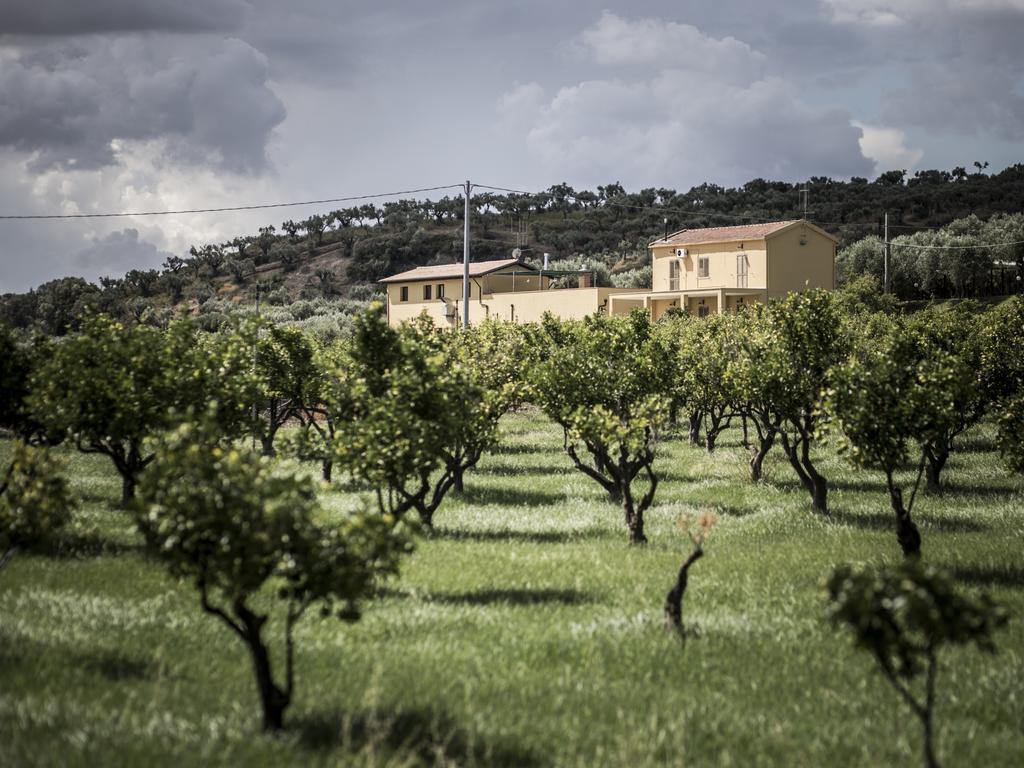 Agriturismo Il Giriatello Crotone Extérieur photo